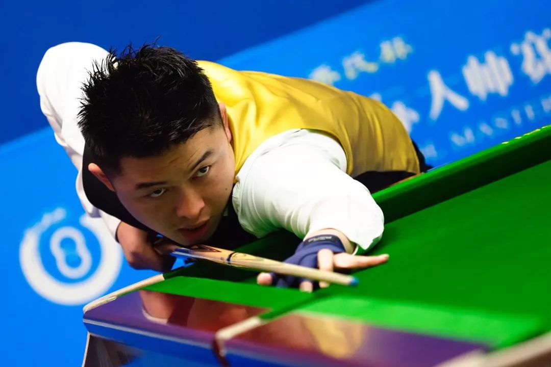 招呼时发生 招呼时发生