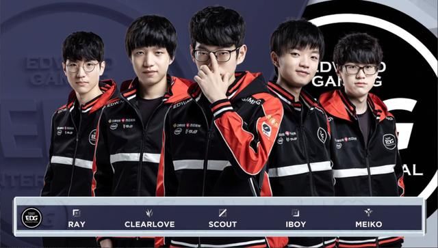 曼联把团建 曼联把团建