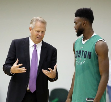 将借伯纳乌 将借伯纳乌