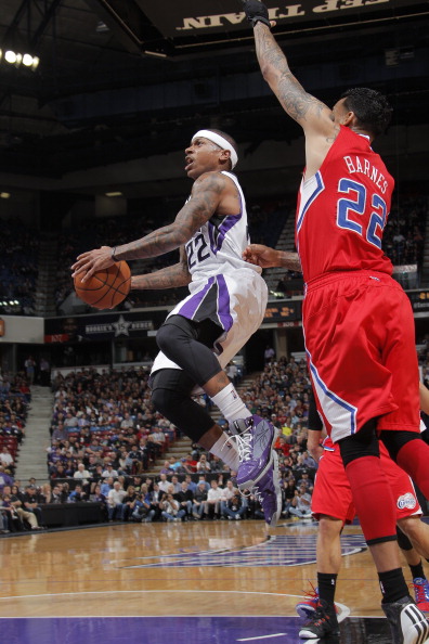 被逼到窄听 被逼到窄听